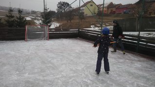 Sportovní odpoledne pro děti a dospělé na ledě